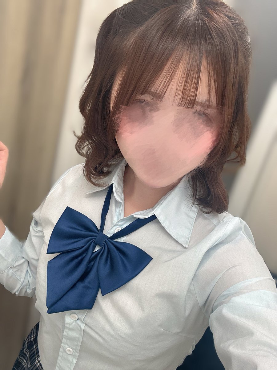 なる tweet media