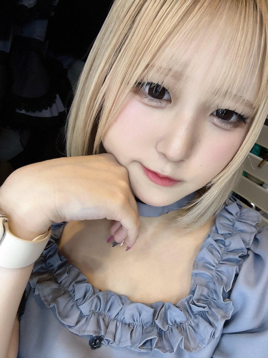 はる tweet media