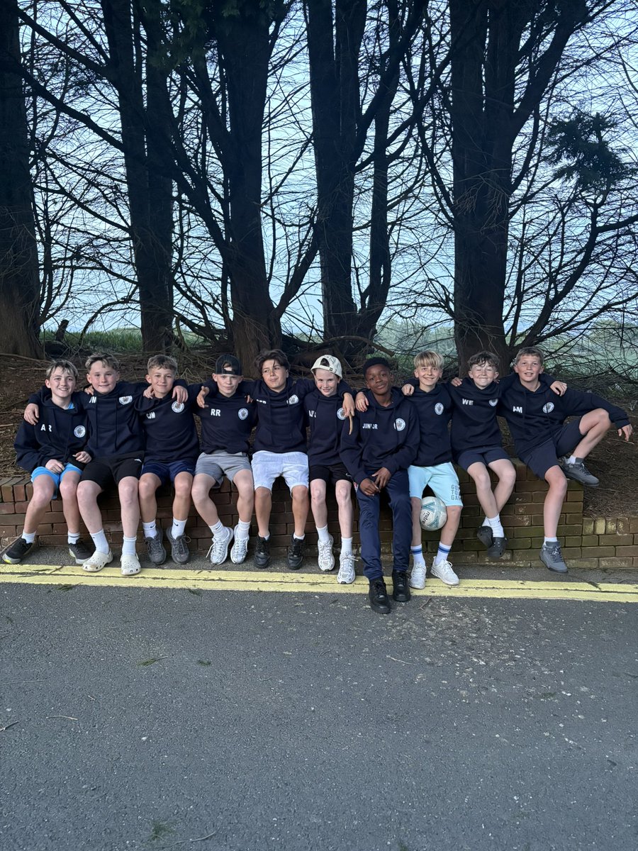 lambert_ellis's tweet photo. Slough Town on tour IOW 2026 @Academy23 https://t.co/wDxavdPSBG