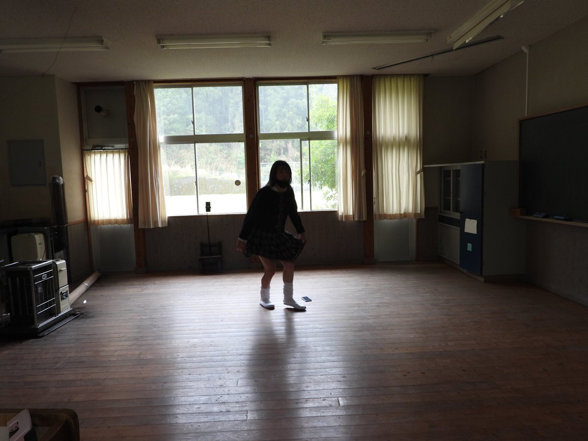 李花女王💫制服こすぷれいやぁ tweet media