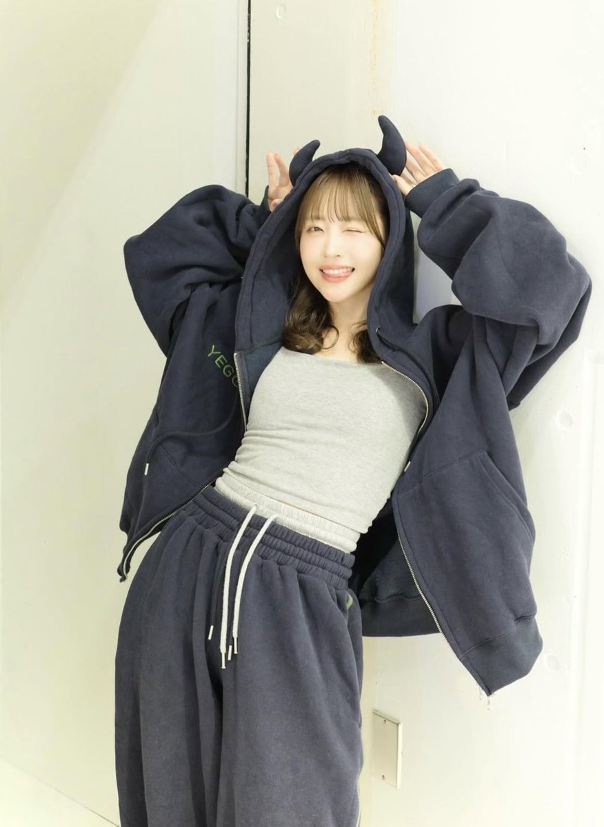 🥨 #FRUITSZIPPER #櫻井優衣 ちゃん着用 💭#ふるっぱー 𓏲𑁘ᮬ □ YEGG