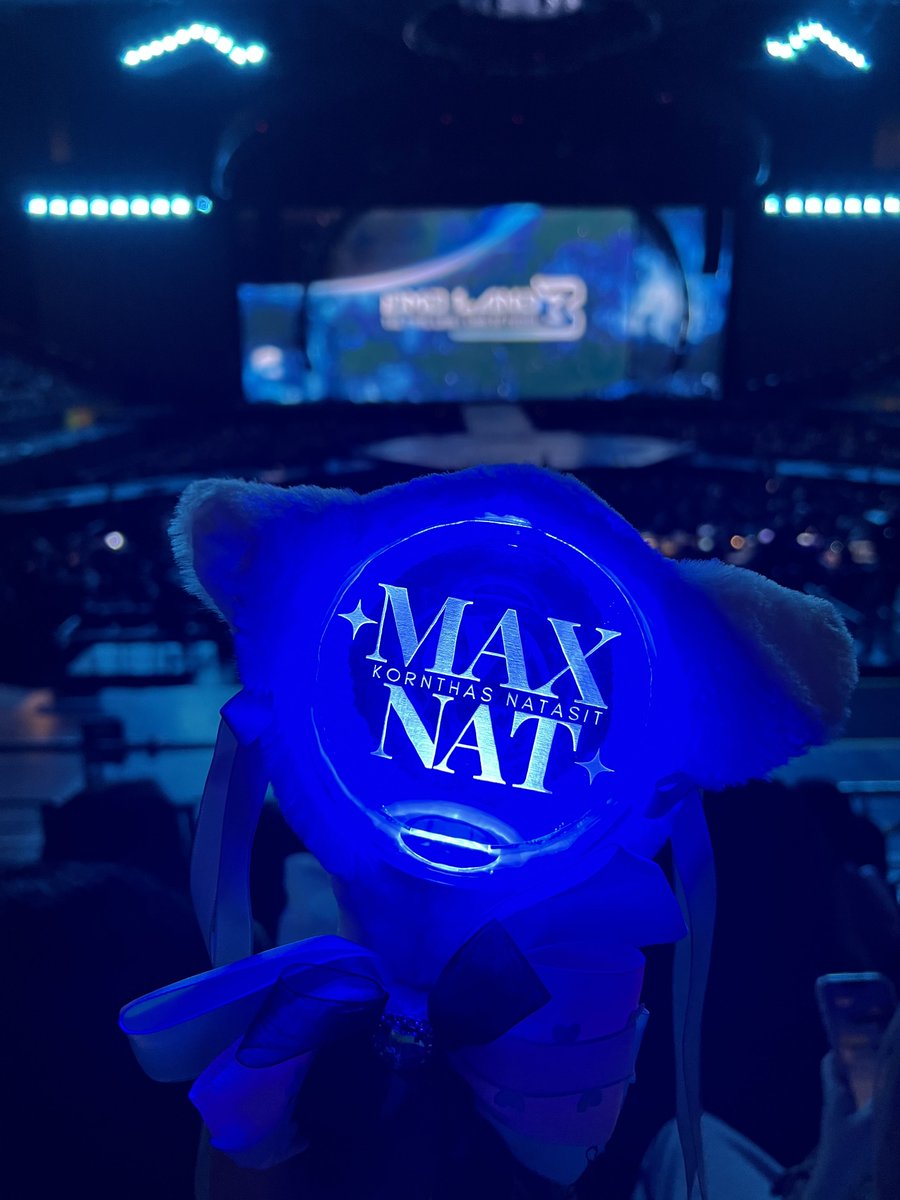 AGAINZTH's tweet photo. พี่มาเพื่อเป็นเซ็นเตอร์ของอิมแพ็คคคคค

DMD LAND SHOW NOW
#DMDLAND3DAY1 #MaxNat
#mmaxmax #natasitt https://t.co/2Ub4797UJ5