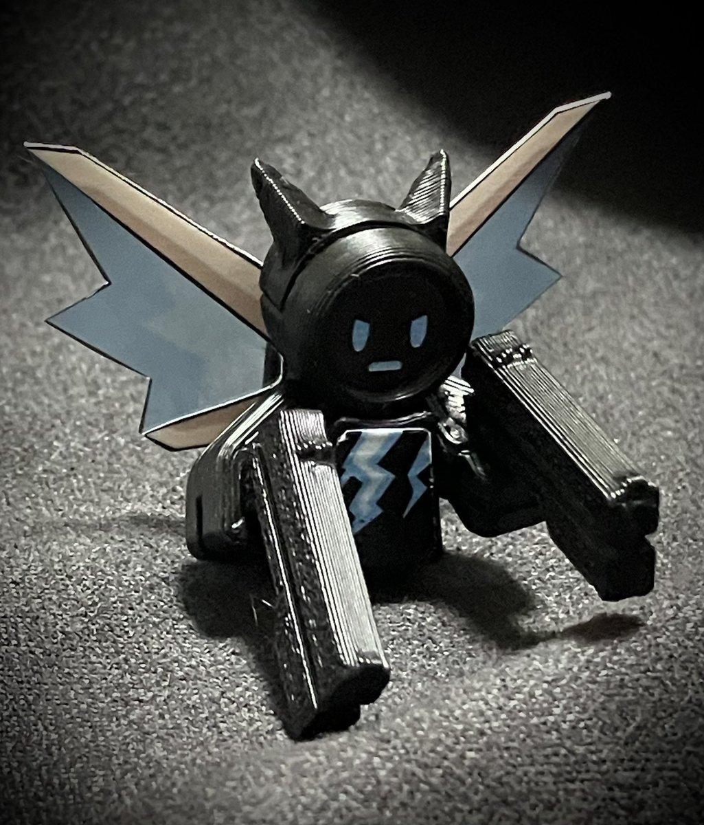 黒月わーくす tweet media