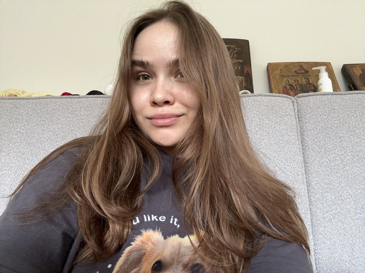 приставка🎀 tweet media