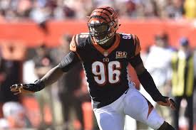 BaxFootballGuru's tweet image. 96 days ‘til 2026 @ProFootballHOF Game (#Cardinals vs. #Panthers) at Canton, OH. And primary # of DE @Carlos_Dunlap, 100.0 sacks, 2 INT (2 TD), 22 forced fumbles, 9 fumble rec. (TD) in 13 seasons w/ #Bengals, #Seahawks (wore #43 &amp;amp; 8) &amp;amp; #Chiefs (wore #8), @SuperBowl LVII champion