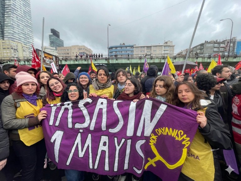 İstanbul Mor Dayanışma tweet media