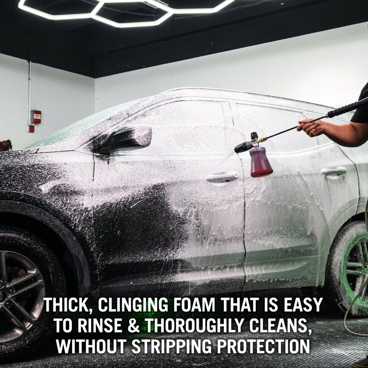 growth57301's tweet image. So satisfying to watch 

Thick foam doing its magic — deep clean without damaging the paint 

Would you try this on your car? 

🔗 autodots.io

#CarDetailing #CarWash #Satisfying #CarCare #Auto