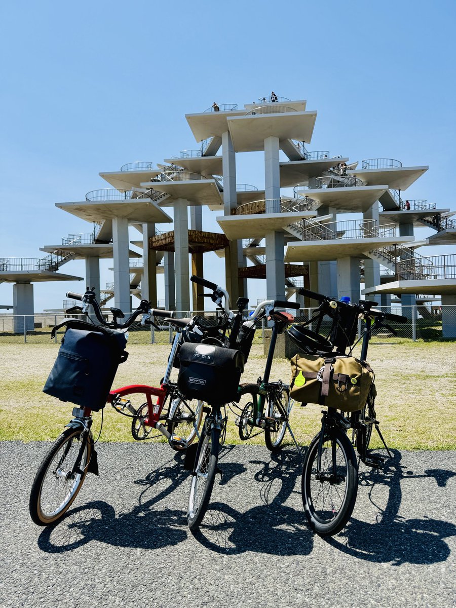 Oy_Z's tweet photo. GWは房総！
最後は富津岬からの木更津で終了☑️
ブロンプトン6台で良い１日でした。

#ブロンプトン #Brompton 
#富津岬 https://t.co/5hH6mpEeTj