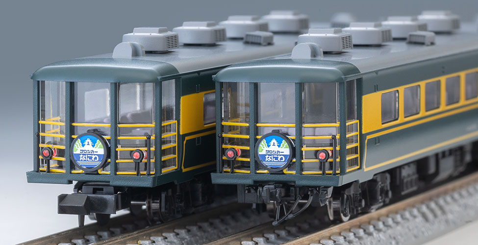 TOMIX 0 JR 14系700番代 サロンカーなにわが入線しました サロン