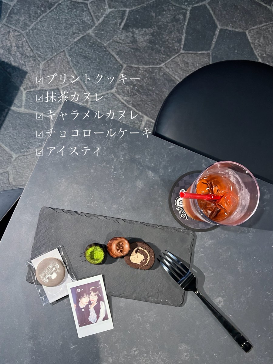 秋葉原にOPENした男装コンカフェ  #MADHATTER さんのレセプションに参加させて頂きました🐰🎩高級感のある可愛い衣装に豪華でクオリティの高いスウィーツ、落ち着いた店内と素敵なキャストさんに癒される空間でした✨秋葉原に行った際は遊びに行ってみてね♡