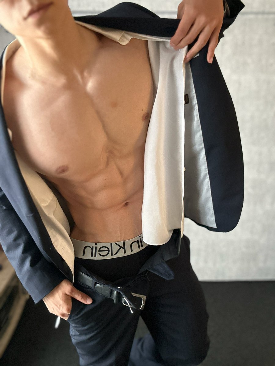 HIRO / ヒロ （沖縄のﾏﾁｮ） tweet media