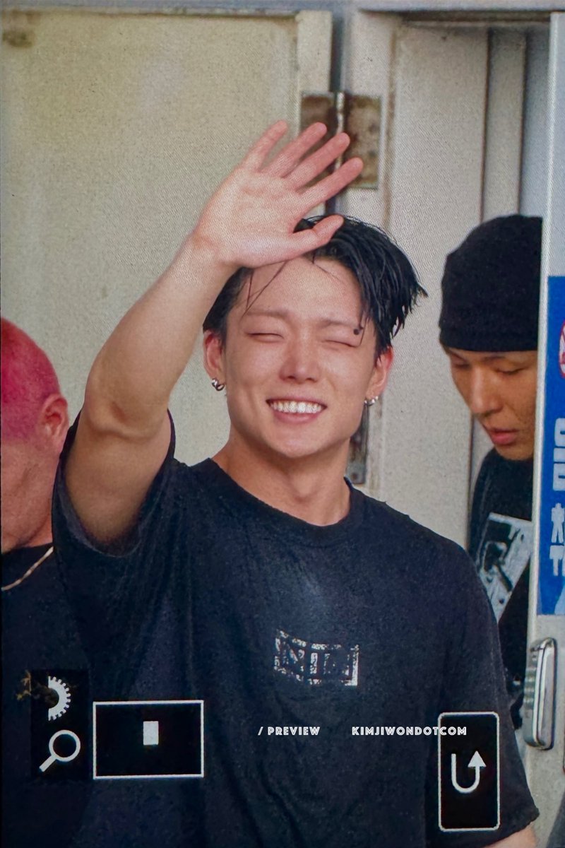 김지원닷컴 tweet media