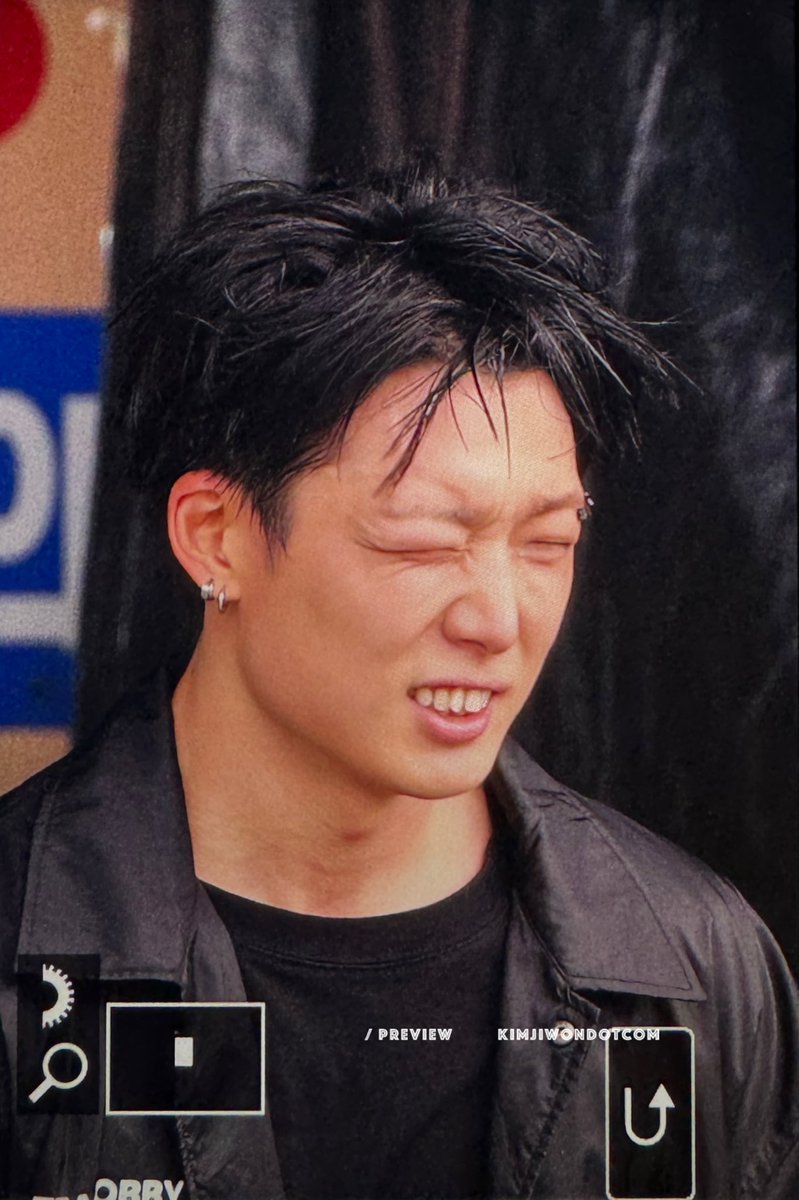 김지원닷컴 tweet media