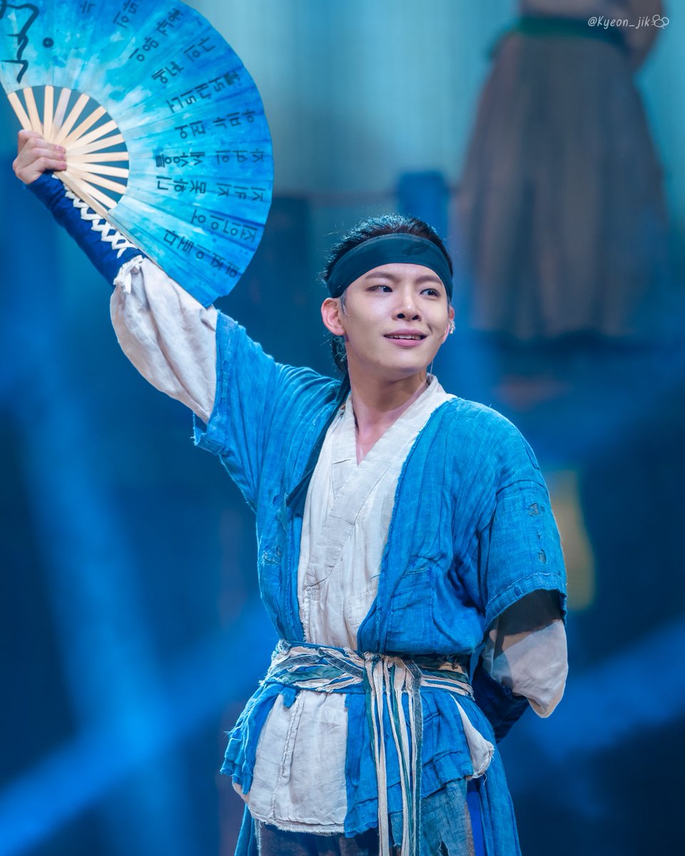 뮤찍 tweet media