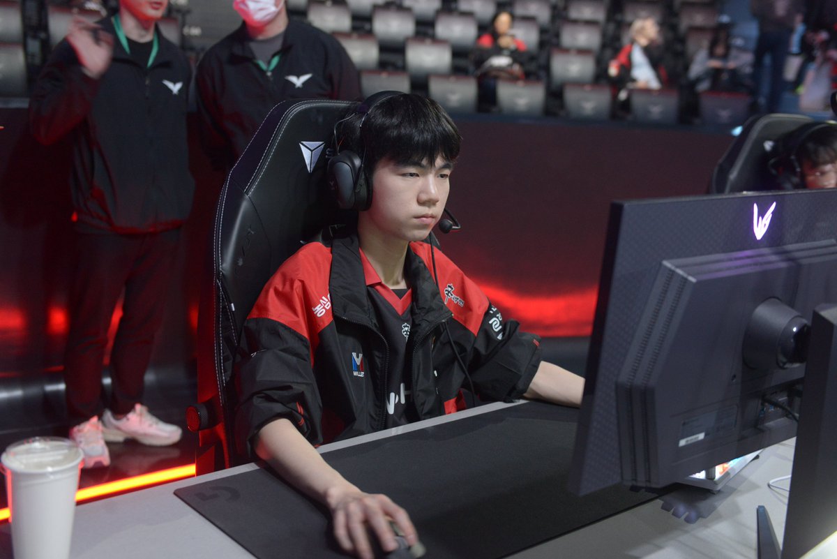 Shadow Corporation (eSports Agency) tweet media