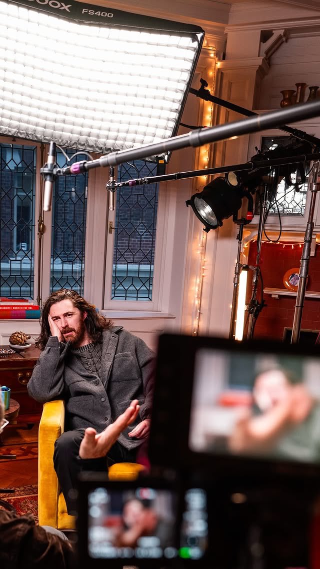 Hozier Updates 🌼 tweet media