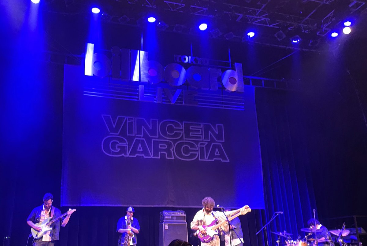 Street_DTM's tweet photo. Vincen Garcíaライブ！
とにかく最高でした！！
やっぱりライブの方がいいっすね〜
またお誘いします！！👏👏 https://t.co/PNzmfObAar