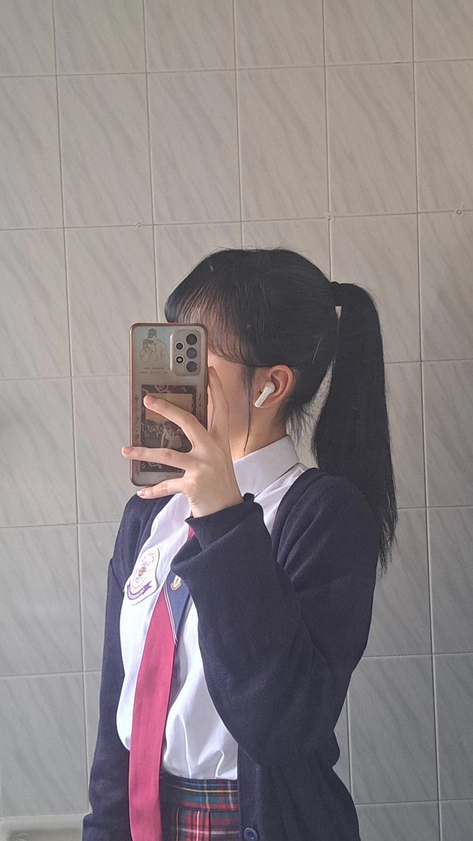 長腿小淫娃 tweet media