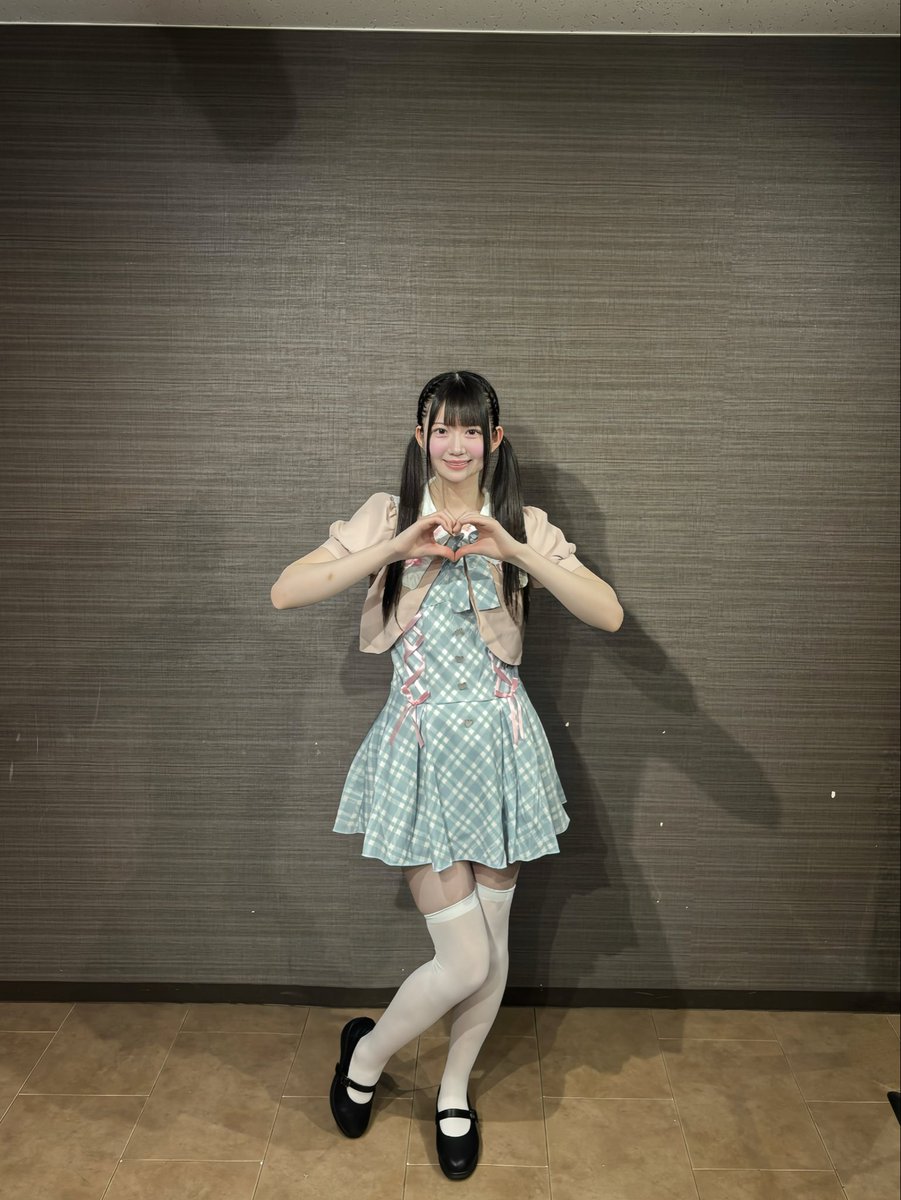 大石恋々菜🚃 tweet media