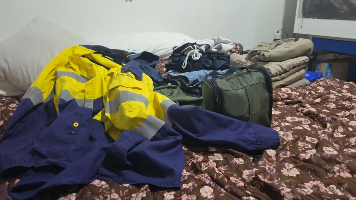 DH25183201's tweet photo. Packing for my next swing in the mines, send (m)Oral help 😜 https://t.co/PhUlCcL5Gy