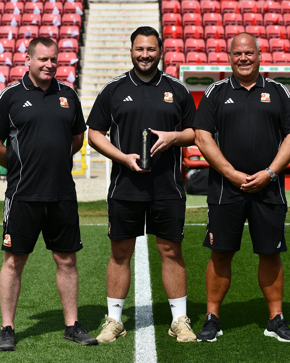 Swindon Town Football Club tweet media
