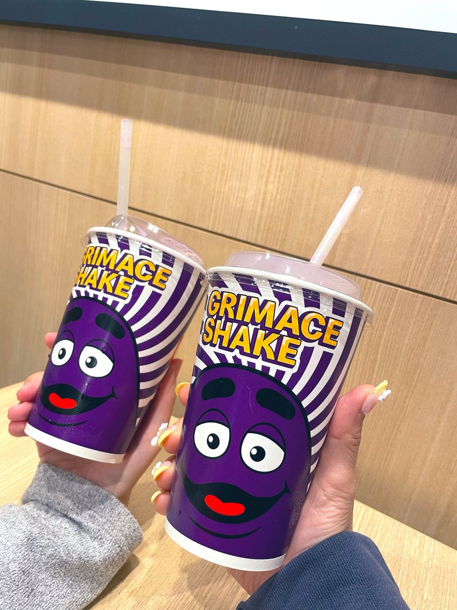 choco620's tweet photo. モナキのガチャできなくて
悲しすぎたし仕事疲れたし
ほんまやで��グリマやで☆しらんけどー

 #マック
#モナキ https://t.co/oLBEoCDukX