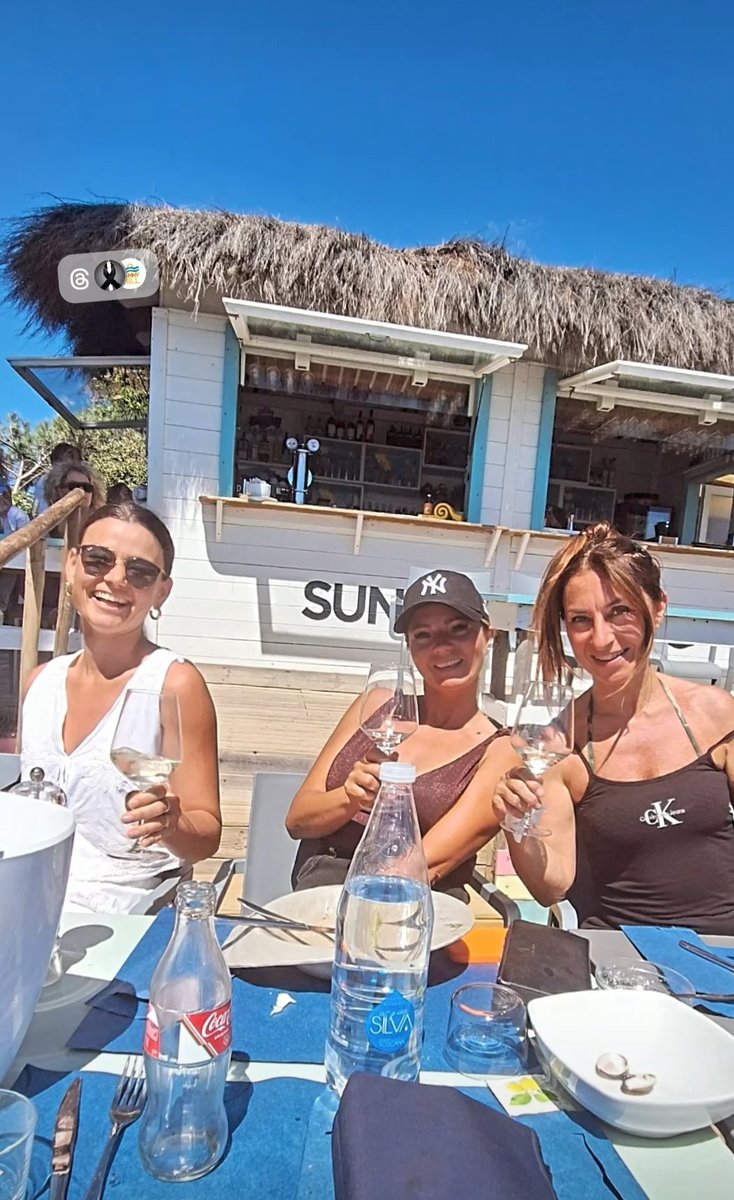 Alessandra 🏖️ tweet media