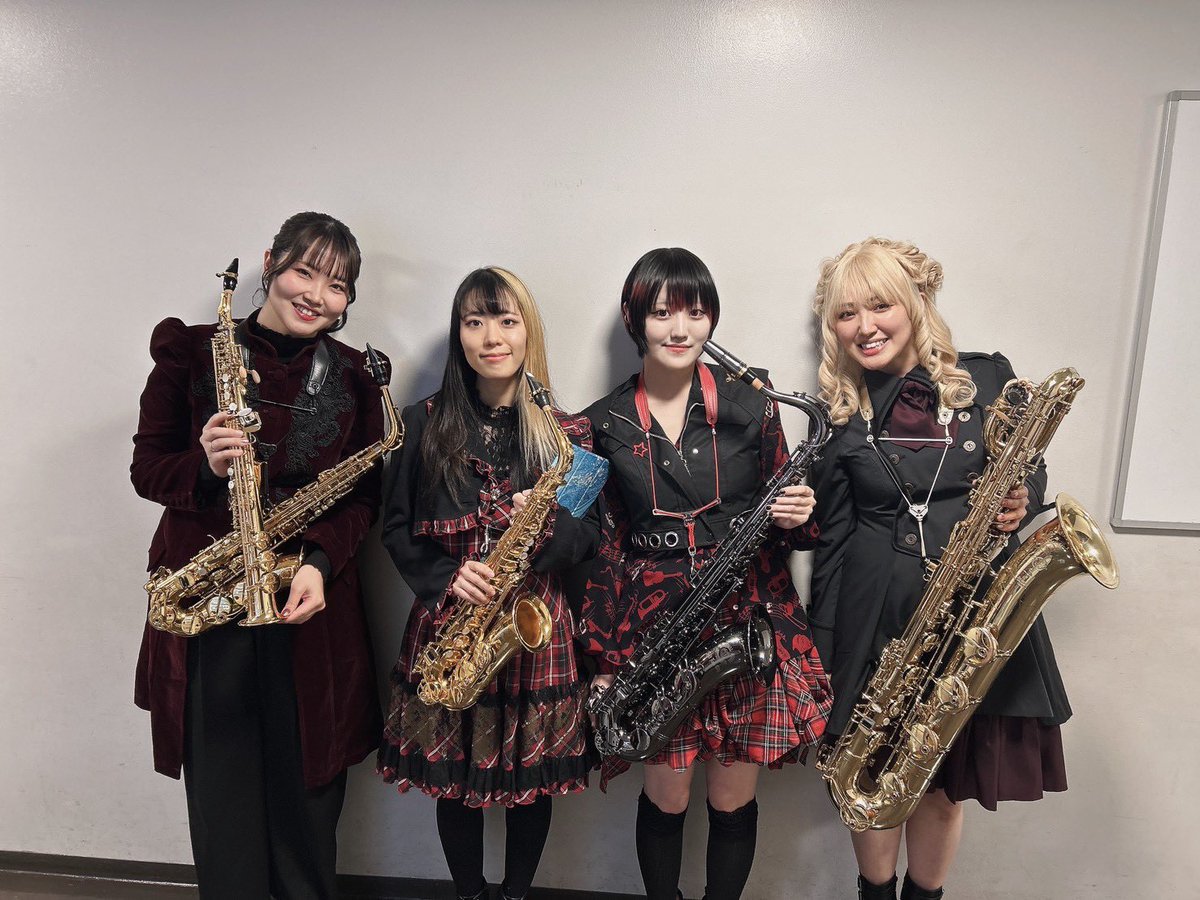 MotonaOfficial's tweet photo. #池袋アニメフィル
今年も参加させていただきました！

とにかく演出が素晴らしく、客席からの景色も同時に見たかったと思いながら舞台に乗っていました✨

洋さんをはじめ、運営の皆さま、共演者の皆さま、そして何よりコンサートを盛り上げてくださったお客さま方、本当にありがとうございました！ https://t.co/Bzz08uMwM0