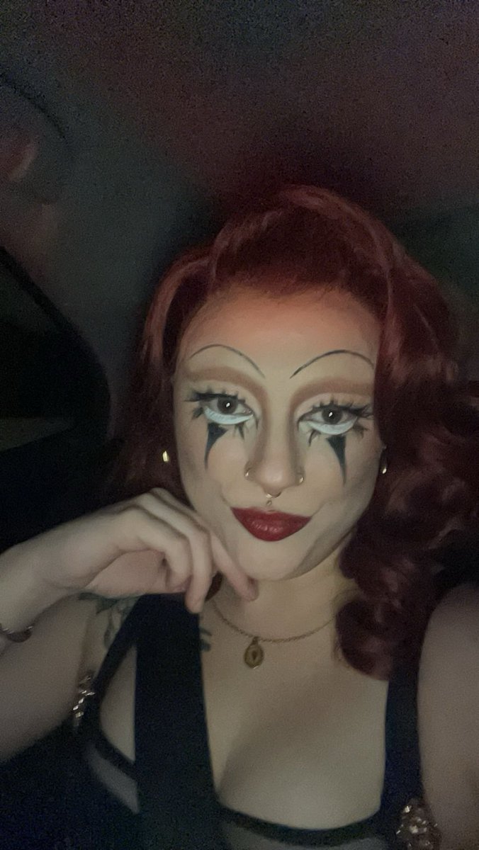 Oda Mae 🎪🔮🃏 tweet media
