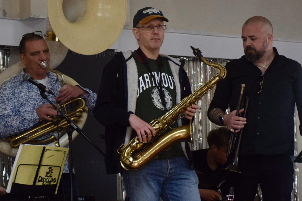 wrigglejazz's tweet photo. Some pictures from our most recent gig - Wessex Hotel, Street, Somerset.  Find out where we are performing next - https://t.co/Q11jPvtpEX https://t.co/g2DgURQYvd