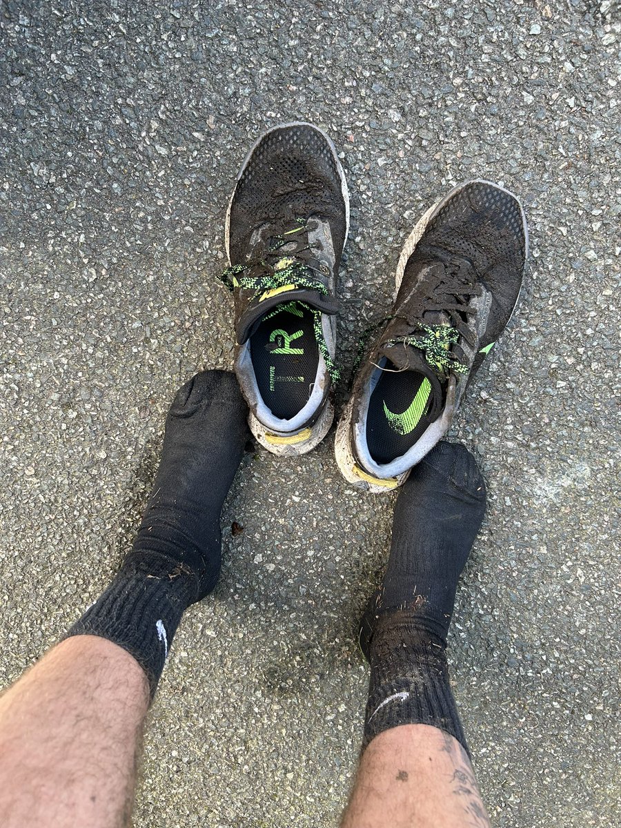 A very sweaty and muddy af hike today 😂
