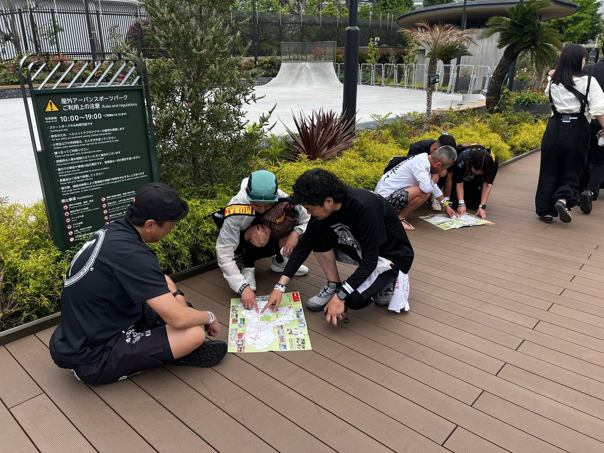 ゴールデンウィーク初日にやった
、渋谷DEトレラン。
トレイルランではなく、トイレを巡るランニング。
トレランガチ勢の中にはコンパスまで持って来た方も😅
結果、楽しんで帰ってくれました。

良かった。

また、いつがやります。