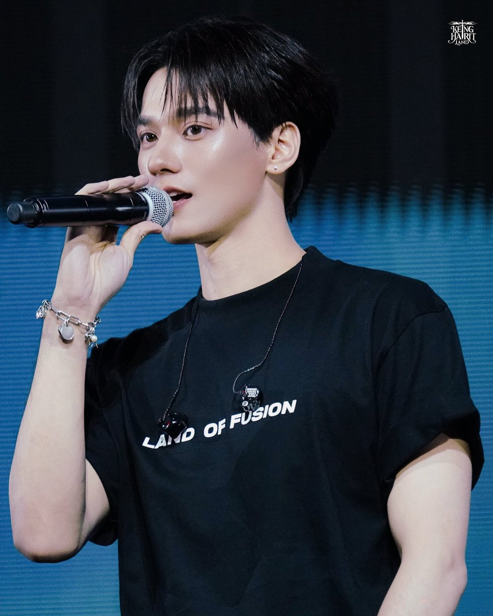 KengHaritLand's tweet photo. รูปก็หล่อ นามก็เพราะ เพราะเขาคือ เก่ง หฤษฎ์ บัวย้อย 

KENGNAMPING DMDCON D1 
#DMDLAND3DAY1 : #KengNamping https://t.co/zg4orkUHQf
