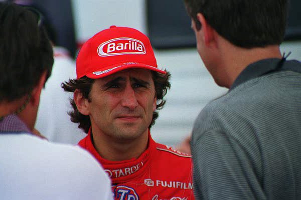 PitCrew_Online's tweet photo. All of us at ThePitCrewOnline are deeply saddened by the news of Alex Zandardi's tragic passing. 

His determination to come back after his crash and continue in motorsport and go to the Paralympics was remarkable. 

We extend our condolences to his friends and family. ❤️ https://t.co/ri3qg7GreA
