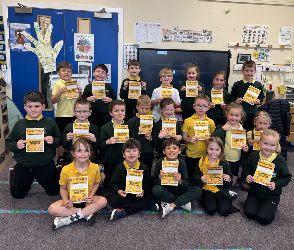 stasaphvp's tweet photo. 🦋 We completed the London School Mini Marathon 🇬🇧👏 Huge well done to everyone – you were AMAZING! 🌟💪 So much fun, energy and big smiles all the way! 😄 #VPHC https://t.co/tlgTm9dyyW