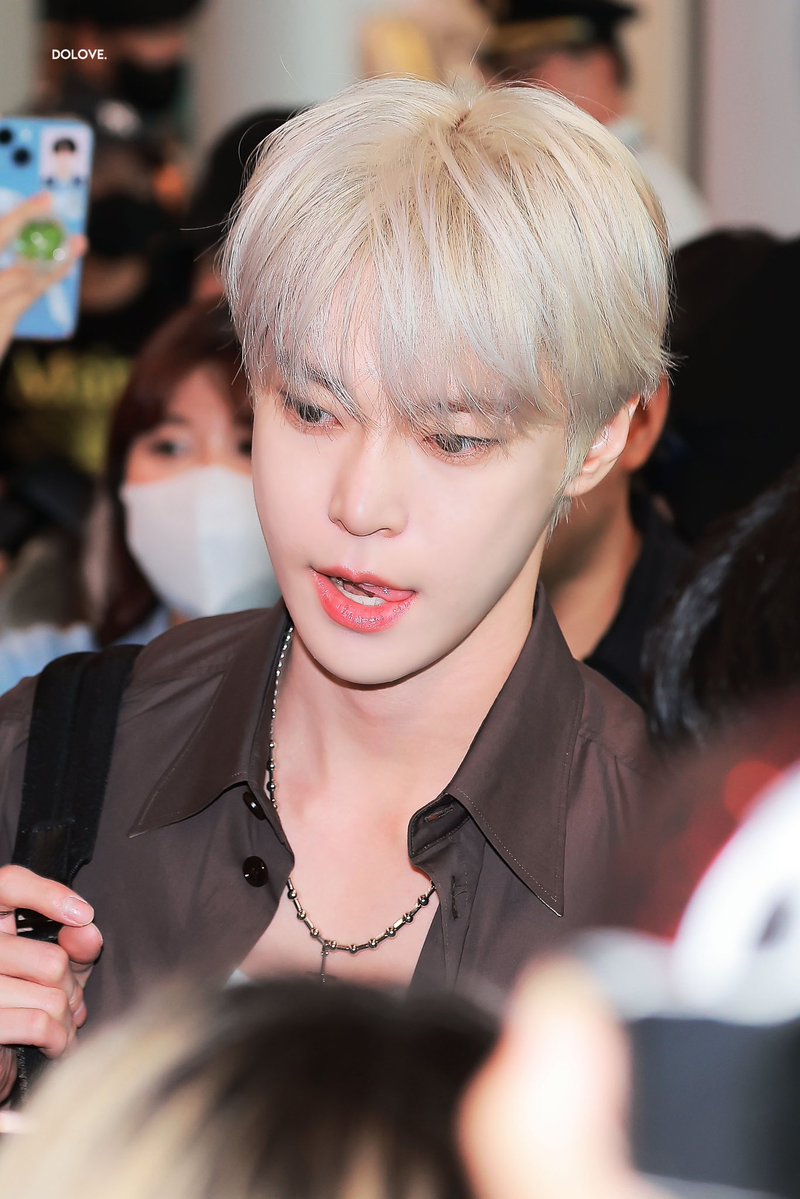 엘럿 tweet media