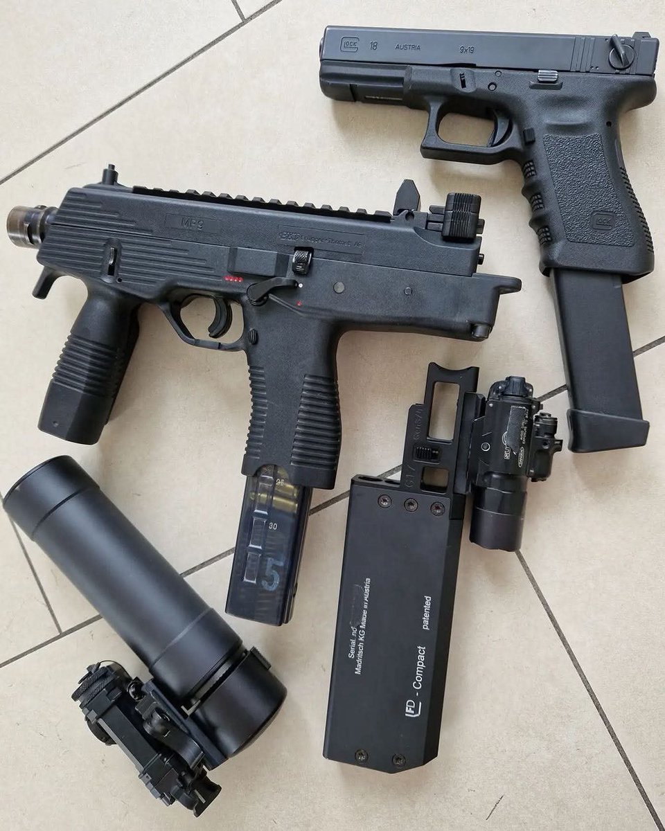 GunsFanatics's tweet photo. https://t.co/V7Um7XJv2E