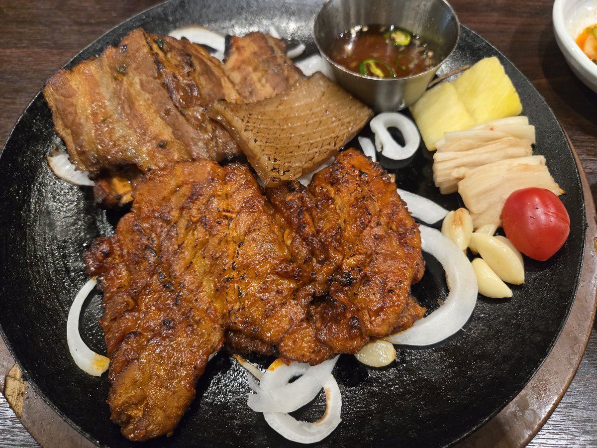지니조아 tweet media