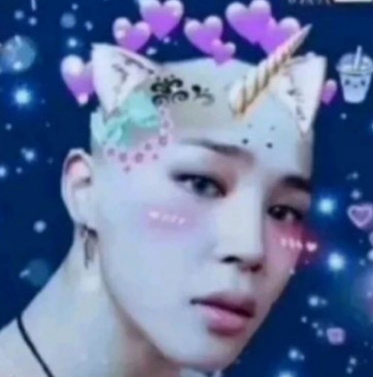 mae nong Taehyung 🐻 tweet media