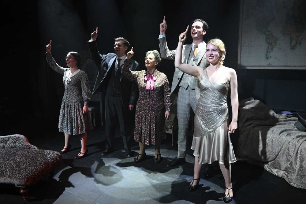 Musical Theatre Review tweet media