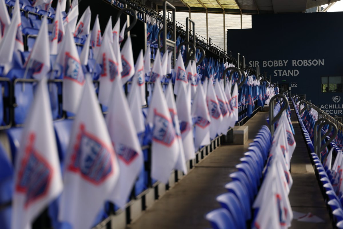IpswichTown's tweet photo. No place like home. 💙 https://t.co/4K5LWYEjpI