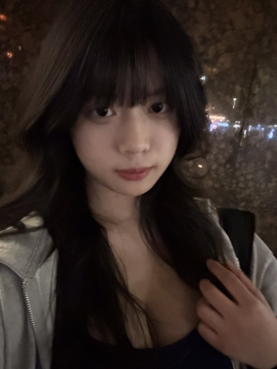 抱鹅宝 tweet media