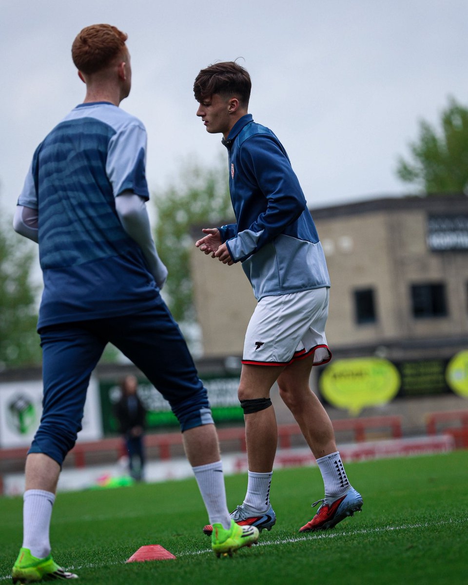 MorecambeFC's tweet photo. Getting set 💪

#UTS 🦐 | @ShrimpsAcademy https://t.co/RN76MZ7vTu