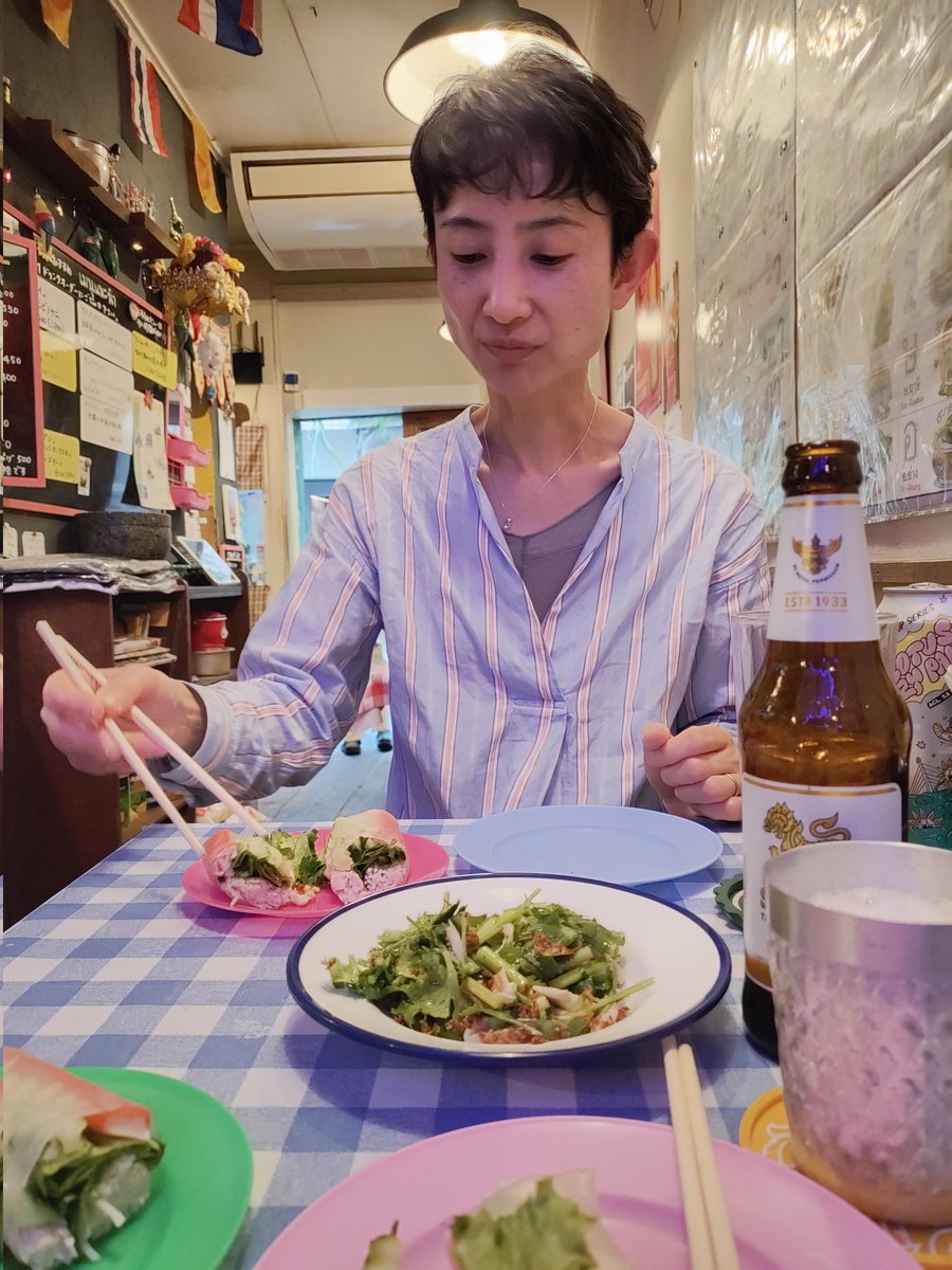 old_city's tweet photo. 義実家に義母さんの様子を見に行った帰りに東大和のタイ料理屋で。暑かったからシンハーが沁みる。 https://t.co/0SUCy5CODj