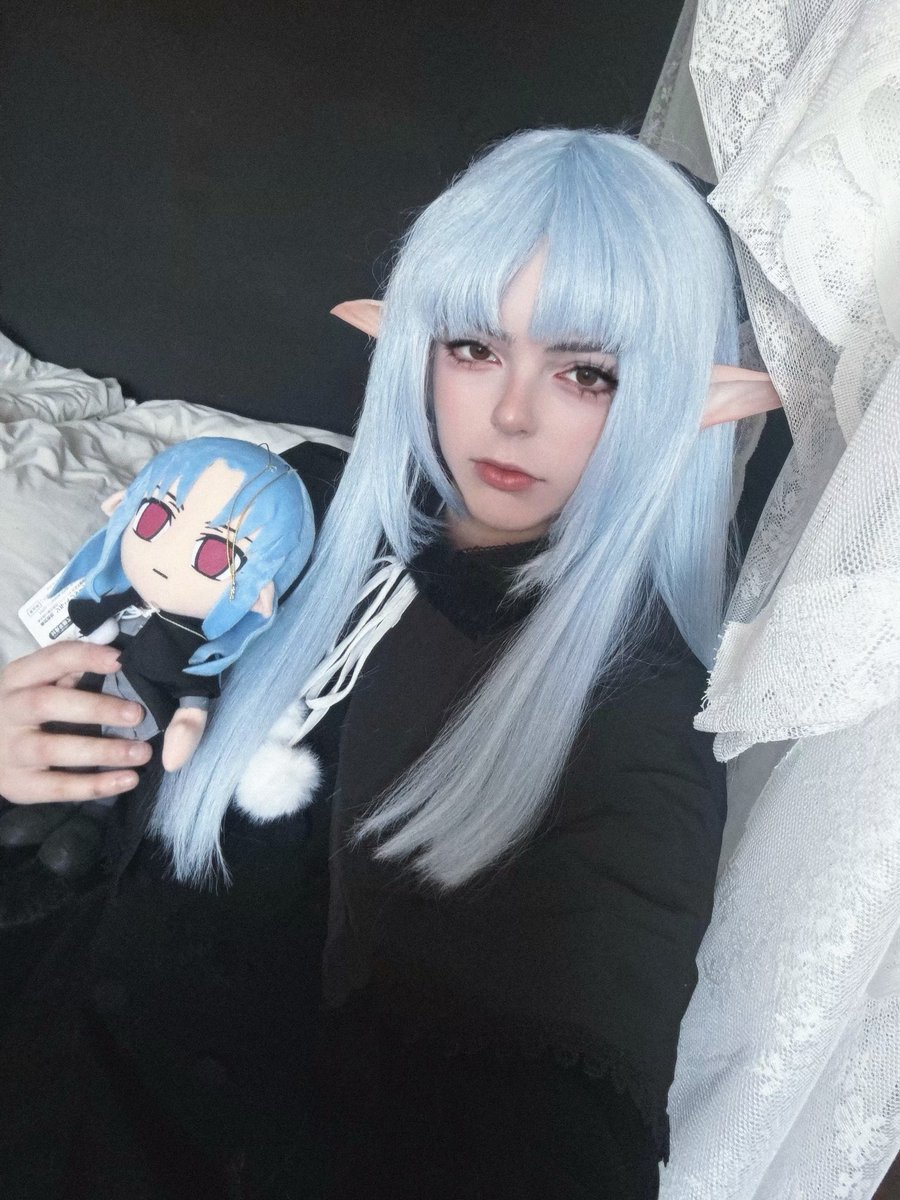 shige.cos tweet media