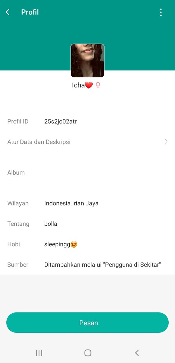 sari tweet media