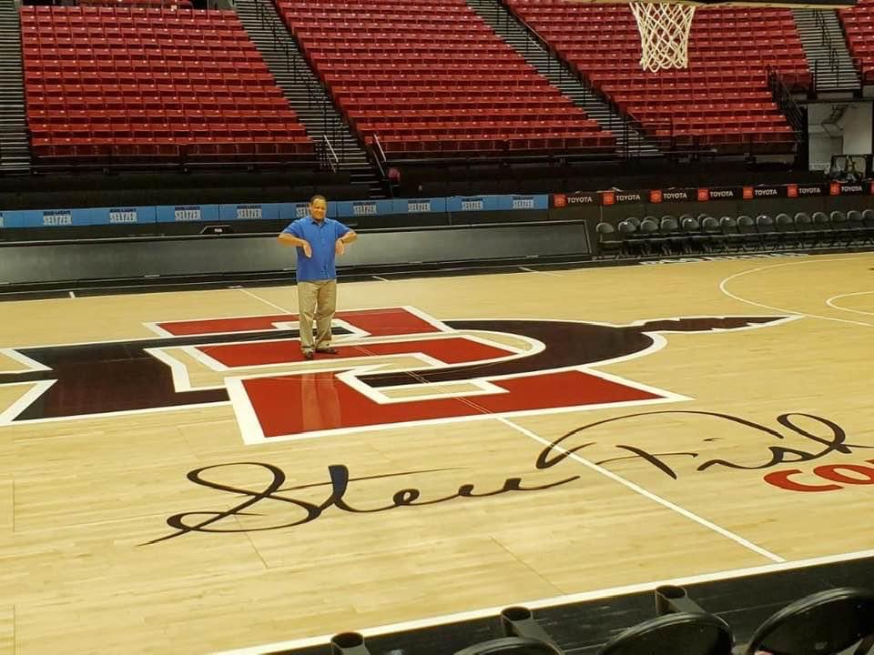 Azpire21's tweet photo. @WCCSG_ “Fair weather” my @ss!
#GoAztecs https://t.co/eOotkQ1lrJ