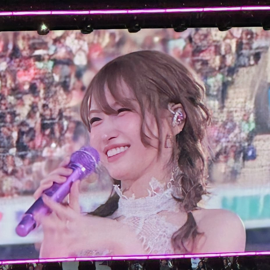最近のモモりん 三つ編みにハマってるみたいで 可愛いすぎる😍 ＃Momo