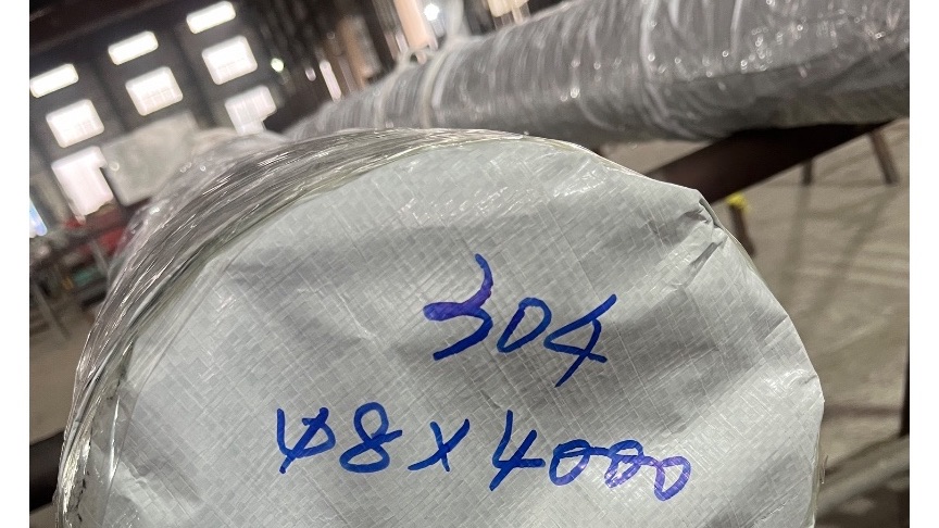 LianzhiM26884's tweet image. From raw production to carefully packaged orders, every metal bar is handled with precision and care.#MetalSupply #IndustrialMaterials #StainlessSteel #FactoryDirect #MetalManufacturing #ReadyToShip