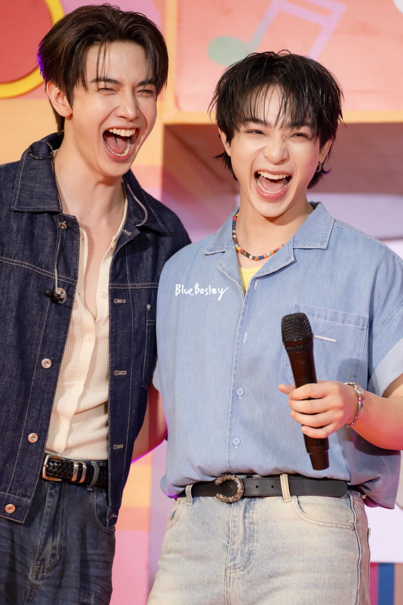 bluebosley's tweet photo. รอยยิ้มที่ดีที่สุดเลย

@basjtr @maxky_rp 

 MAXKYBAS AT CENTRAL BANGNA

#MaxkyBasxCentralBangna https://t.co/hoxPP1nMsY